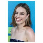 55+ Hot Pictures Of Jessica McNamee Which Will Make You Want